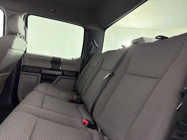 2021 Oxford White Ford Super Duty F-250 SRW XLT 4X4 Truck
