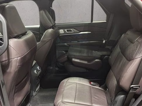 2026 Star White Metallic Tri-Coat Ford Explorer Platinum 4X4 SUV