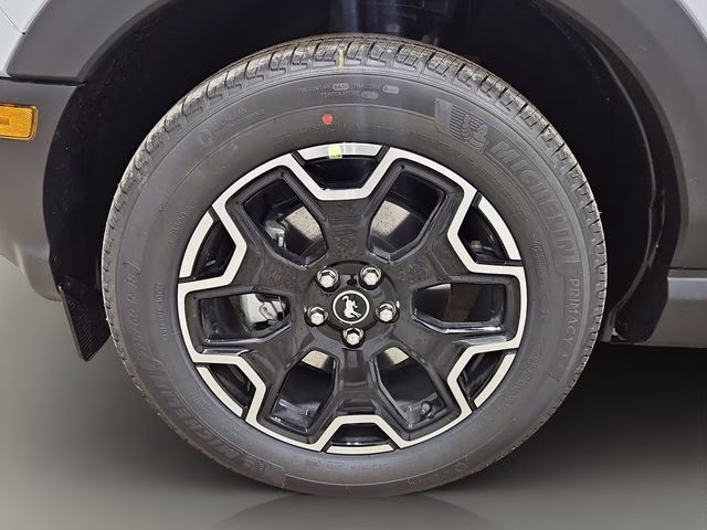 2026 Space White Metallic Ford Bronco Sport Outer Banks 4X4 SUV