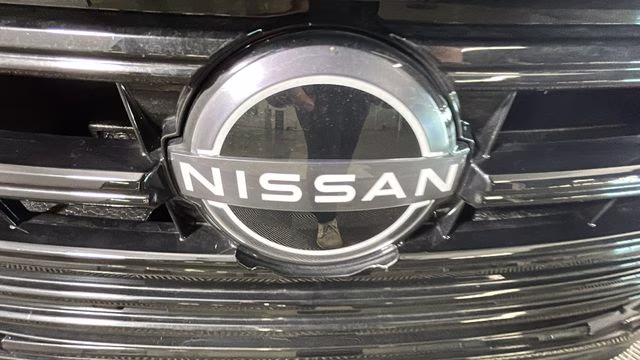 2025 Super Black Metallic Nissan Versa 1.6 S FWD Sedan