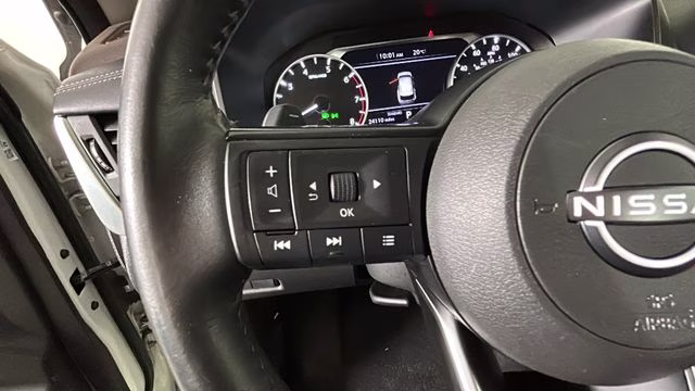 2022 Glacier White Nissan Rogue S FWD SUV