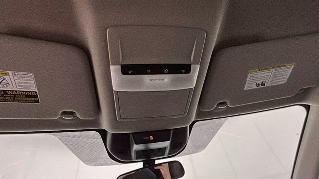 2022 Glacier White Nissan Rogue S FWD SUV