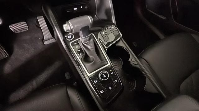 2025 Wolf Gray Kia Sportage X-Line AWD SUV