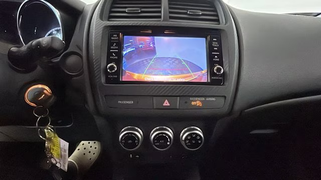 2024 Sunshine Orange Metallic Mitsubishi Outlander Sport 2.0 ES 4X4 SUV