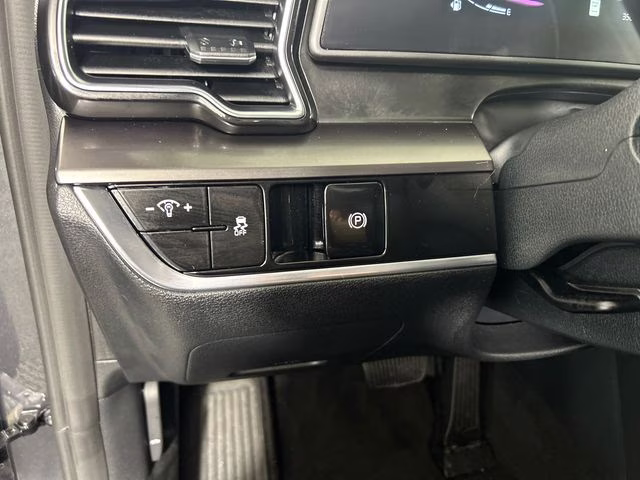 2025 Gravity Gray Kia Sportage EX FWD SUV