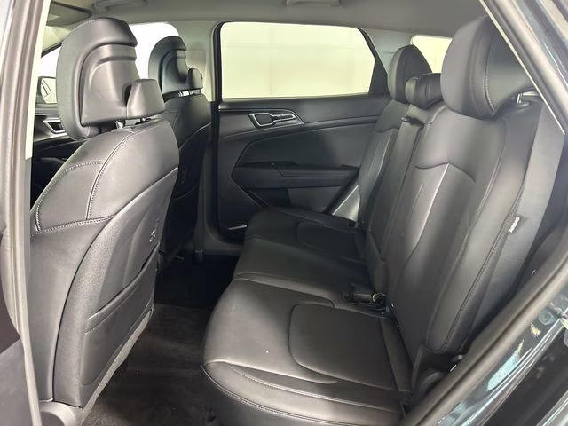 2025 Gravity Gray Kia Sportage EX FWD SUV