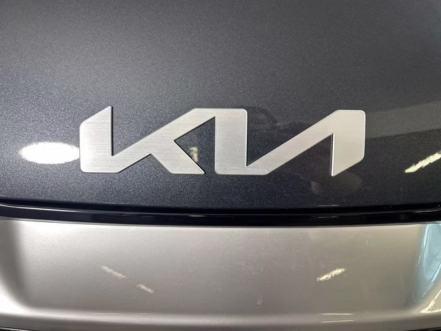 2025 Gravity Gray Kia Sportage EX FWD SUV