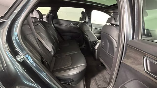 2025 Gravity Gray Kia Sportage Plug-In Hybrid X-Line AWD SUV