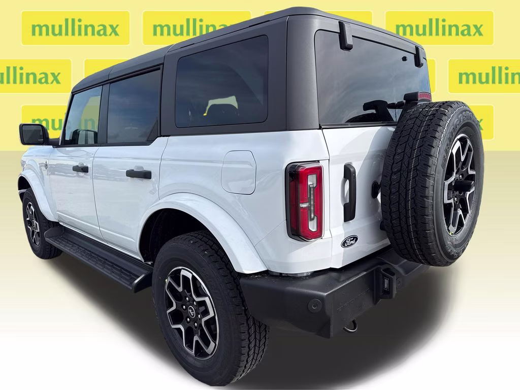 2026 Oxford White Ford Bronco Outer Banks 4X4 SUV