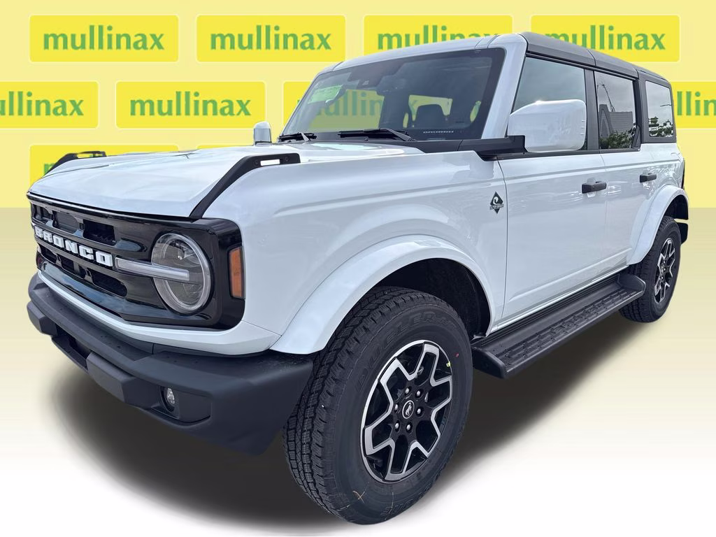 2026 Oxford White Ford Bronco Outer Banks 4X4 SUV
