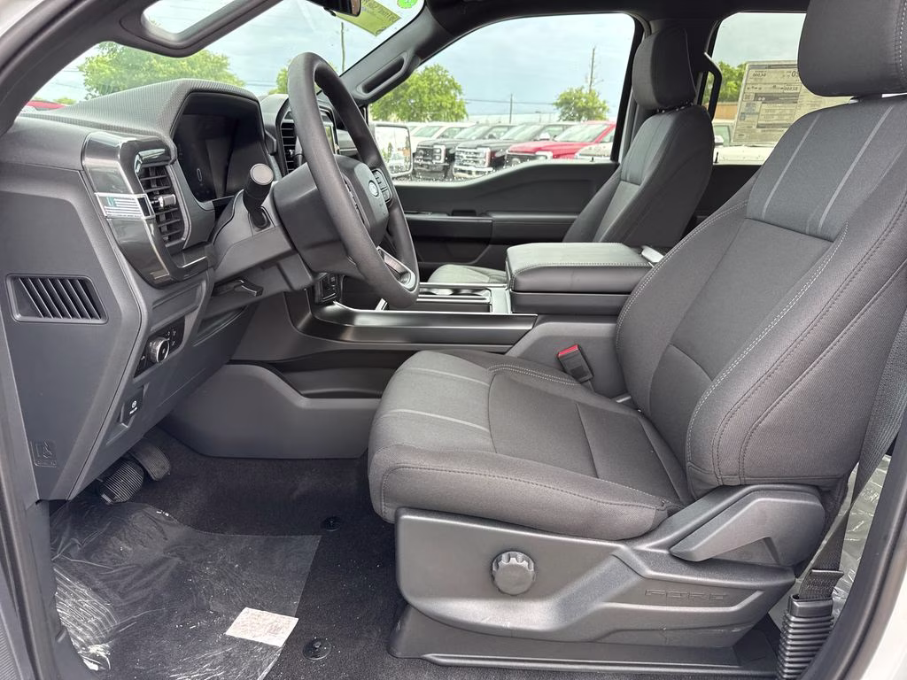 2026 Oxford White Ford F-150 STX 4X4 Truck
