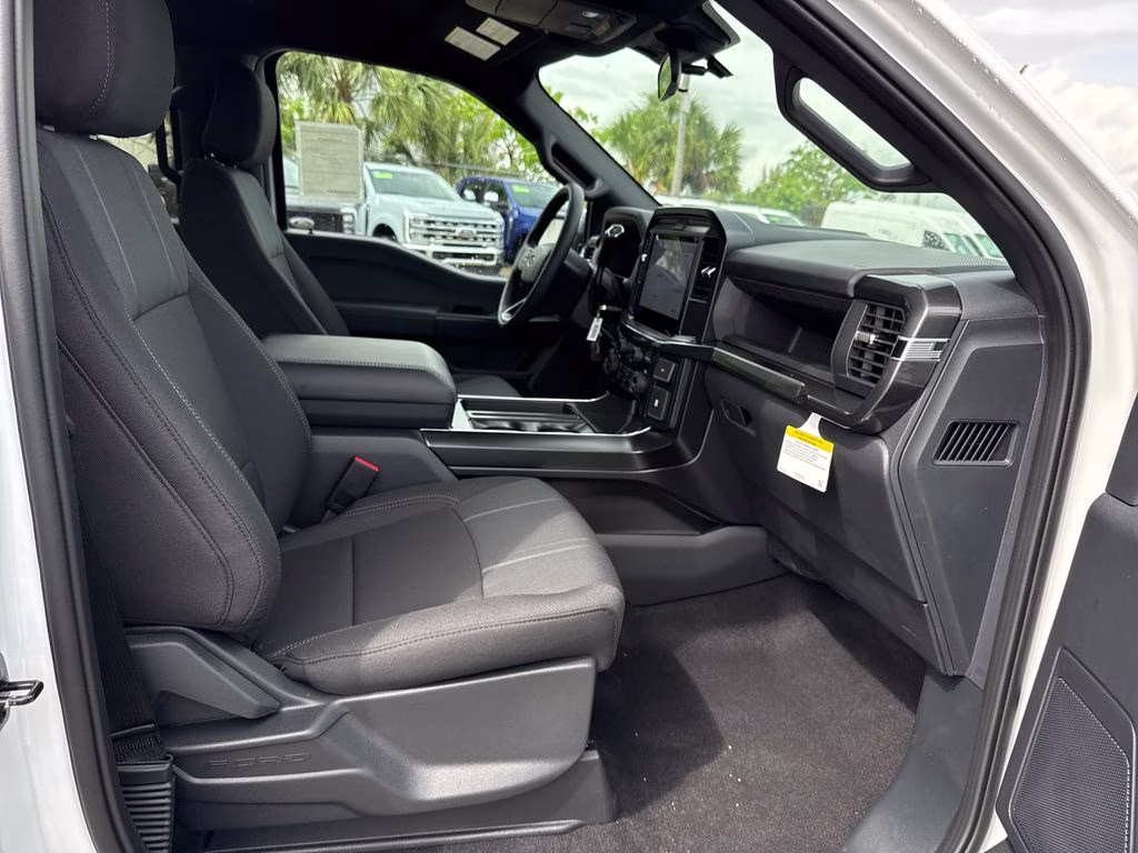 2026 Oxford White Ford F-150 STX 4X4 Truck