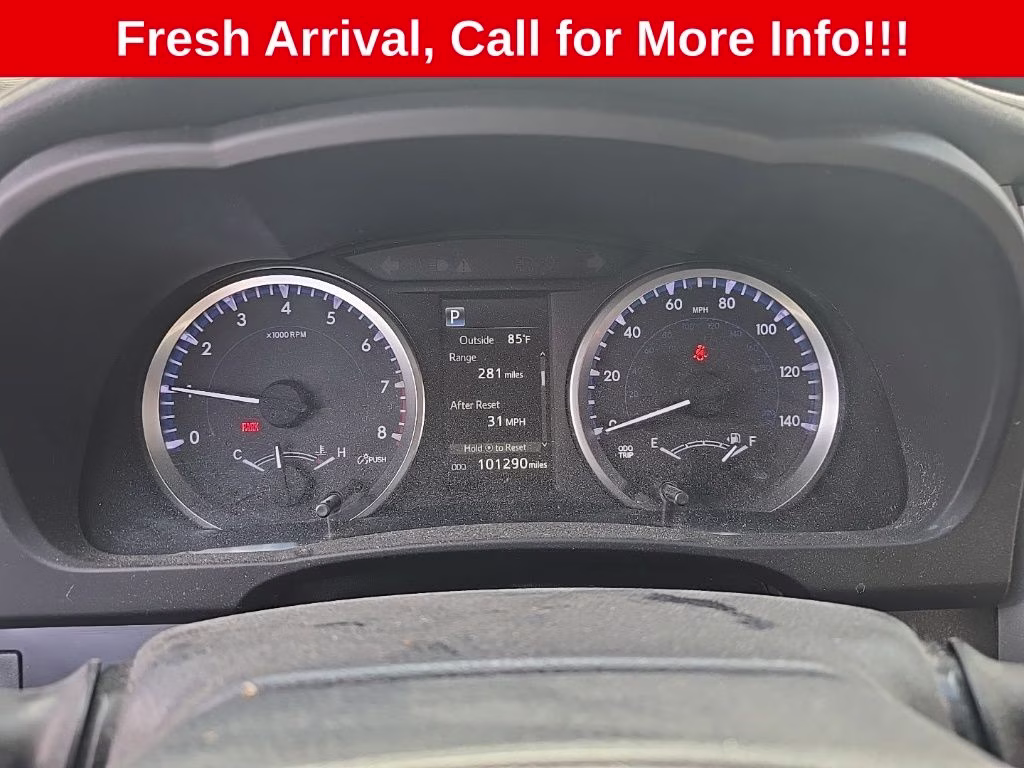 2018 Toasted Walnut Pearl Toyota Highlander LE FWD SUV