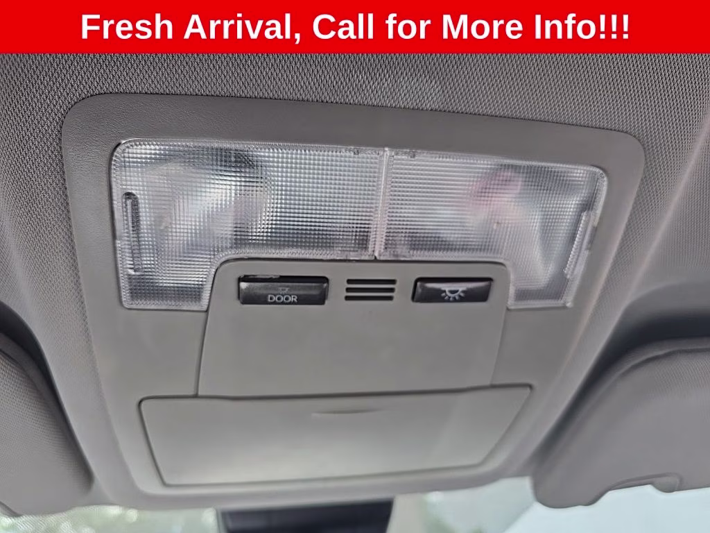 2018 Toasted Walnut Pearl Toyota Highlander LE FWD SUV