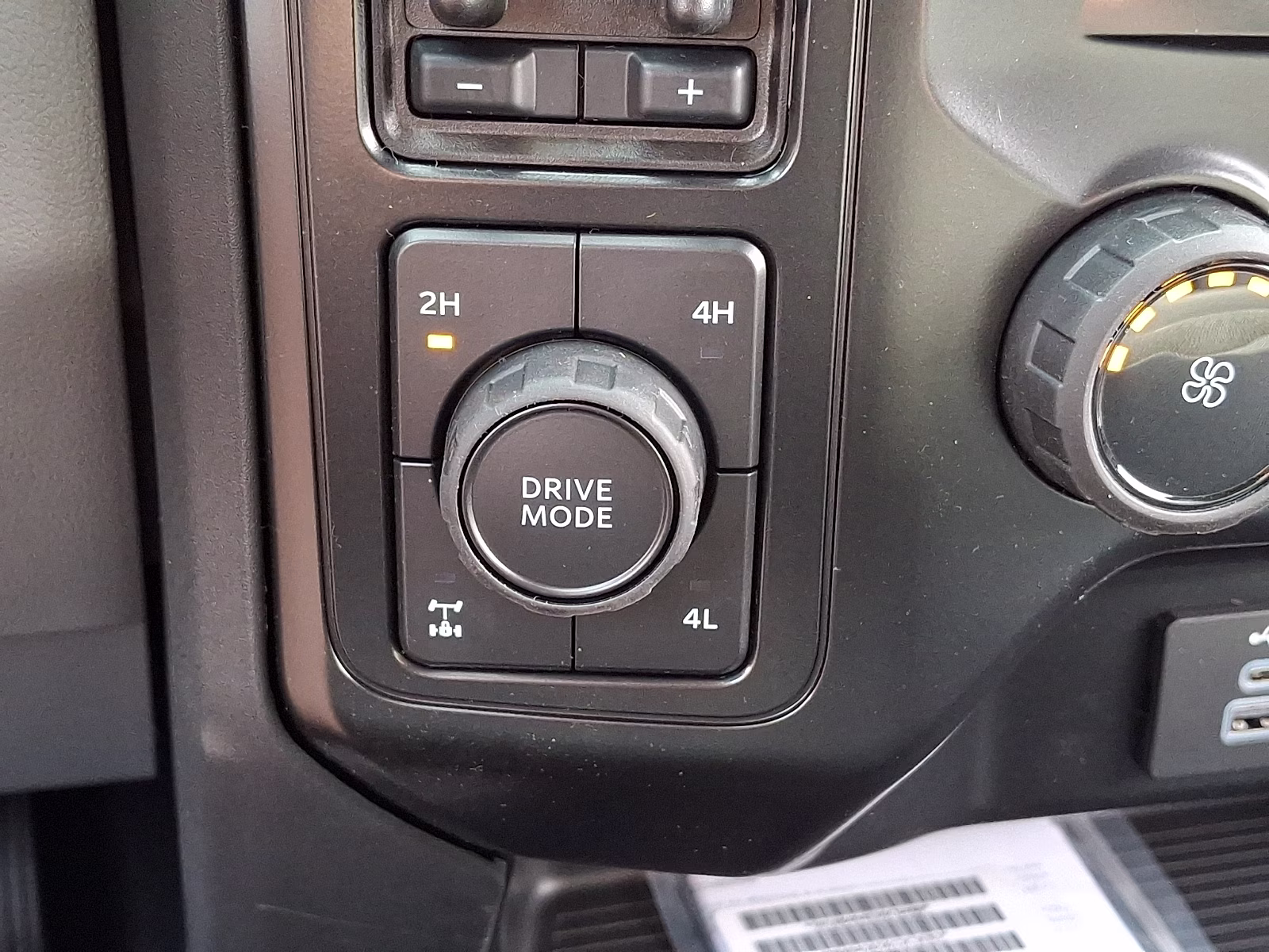 2026 Agate Black Metallic - UM Ford Super Duty F-250 SRW XL 4X4