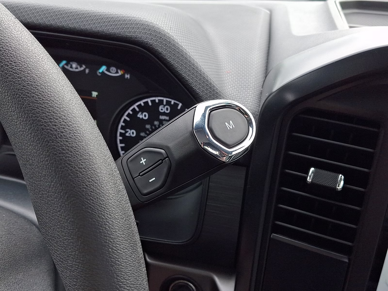 2026 Oxford White - YZ Ford F-150 XL RWD