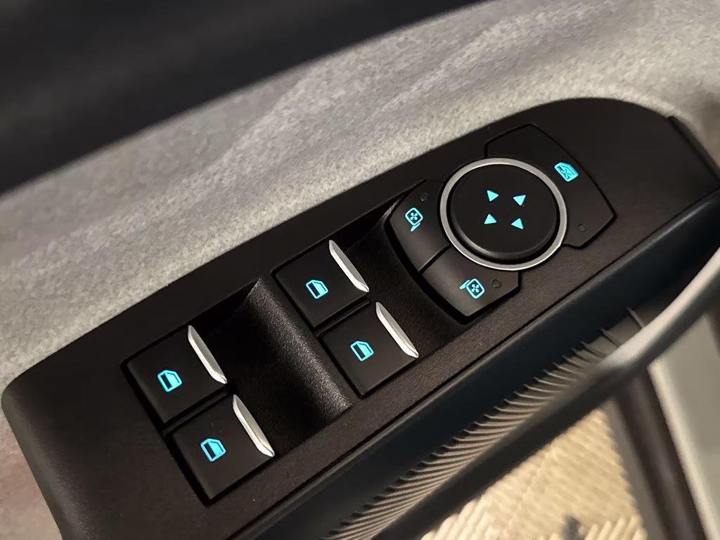2023 Cactus Ford Maverick XLT AWD Truck