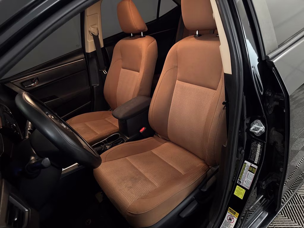 2016 Black Sand Pearl Toyota Corolla LE FWD Sedan