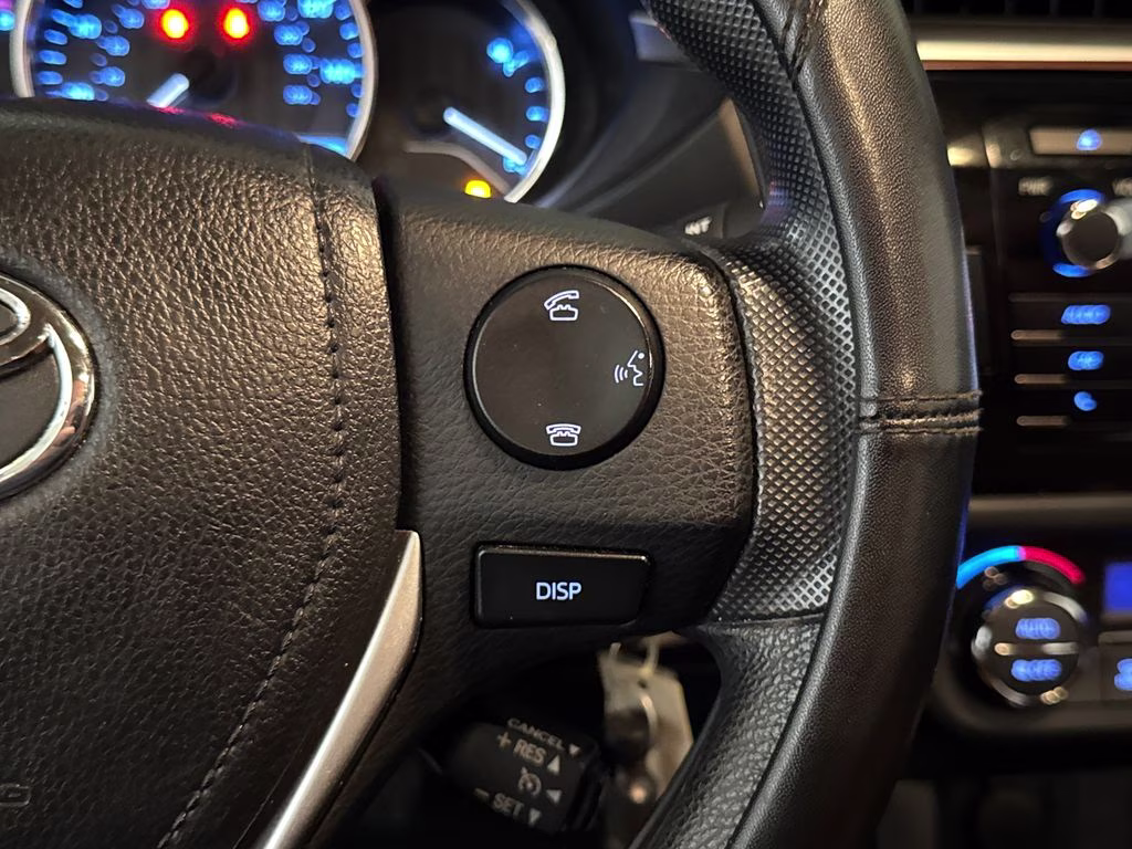 2016 Black Sand Pearl Toyota Corolla LE FWD Sedan