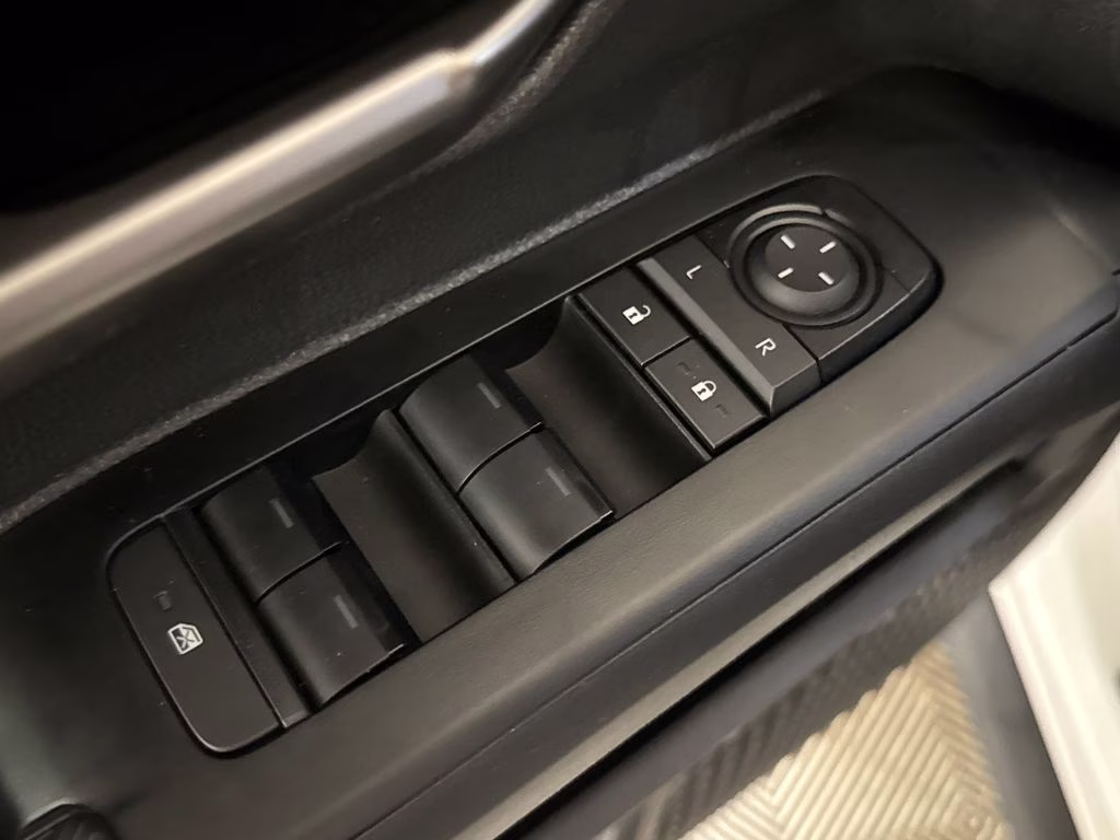 2025 Ice Cap Toyota Tacoma TRD Sport RWD Truck