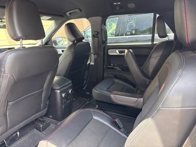 2023 Carbonized Gray Metallic Ford Explorer ST-Line RWD SUV