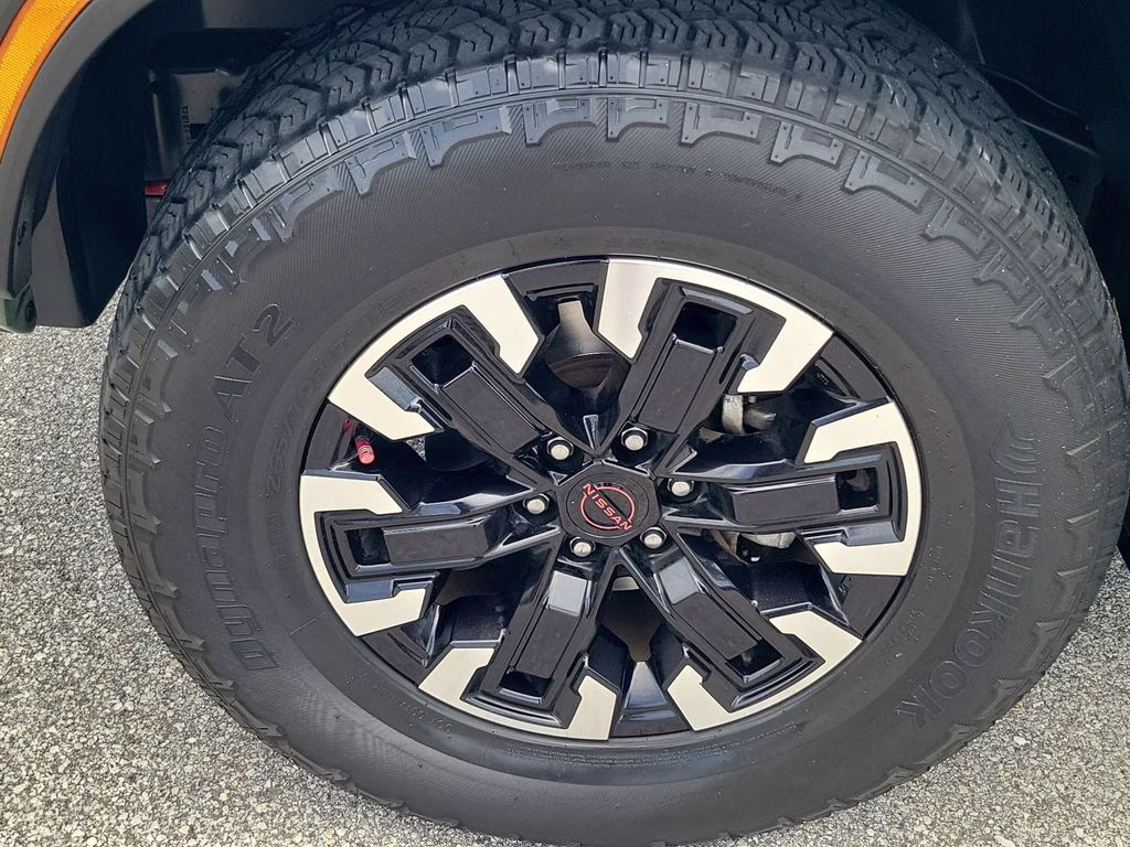 2023 Tactical Green Metallic Nissan Frontier PRO-4X 4X4 Truck