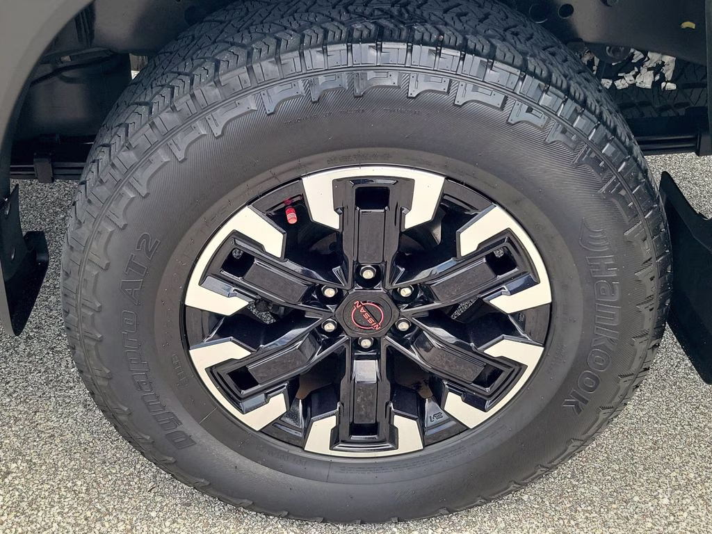 2023 Tactical Green Metallic Nissan Frontier PRO-4X 4X4 Truck