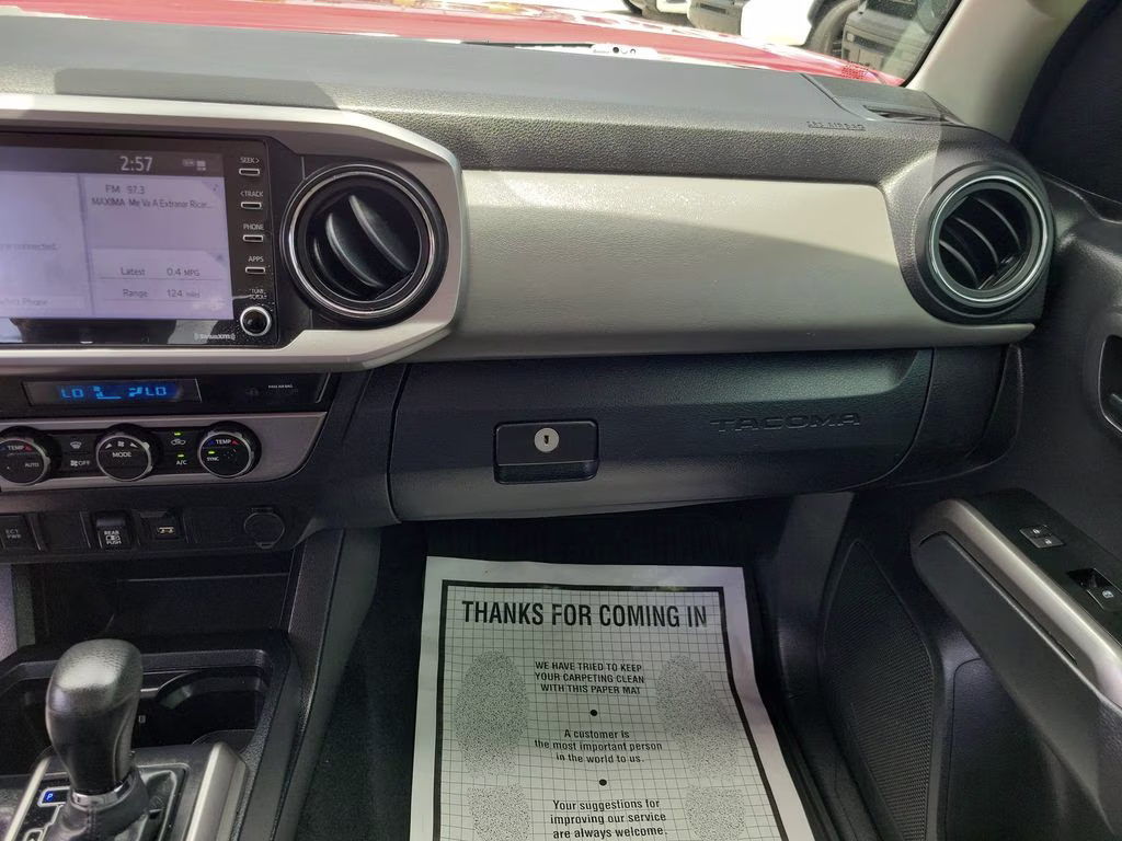 2022 Barcelona Red Metallic Toyota Tacoma SR5 RWD Truck