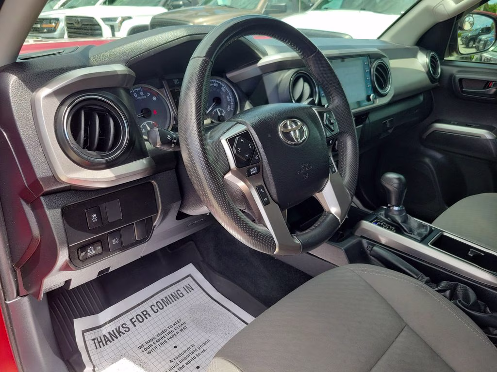 2022 Barcelona Red Metallic Toyota Tacoma SR5 RWD Truck