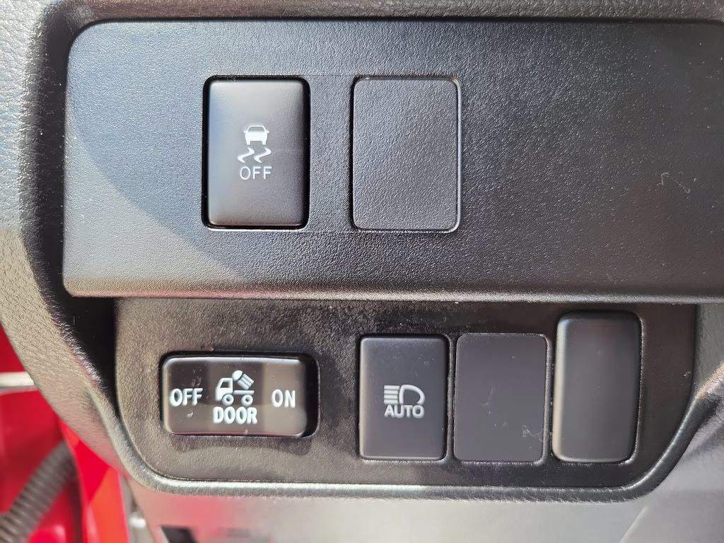 2022 Barcelona Red Metallic Toyota Tacoma SR5 RWD Truck