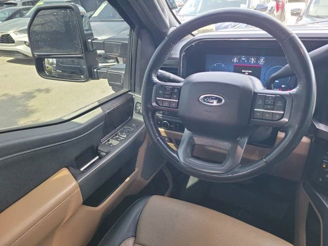 2024 Black Metallic Ford Super Duty F-250 SRW Lariat 4X4 Truck