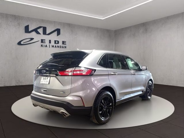2020 Iconic Silver Metallic Ford Edge SEL AWD SUV