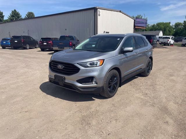 2020 Iconic Silver Metallic Ford Edge SEL AWD SUV