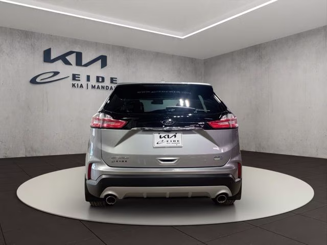 2020 Iconic Silver Metallic Ford Edge SEL AWD SUV