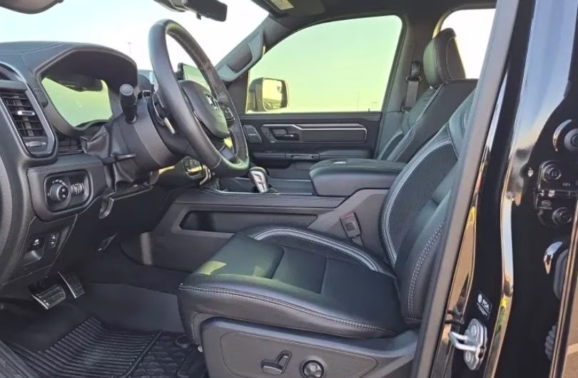 2025 Diamond Black Crystal Pearlcoat Ram 1500 RHO 4X4 Truck