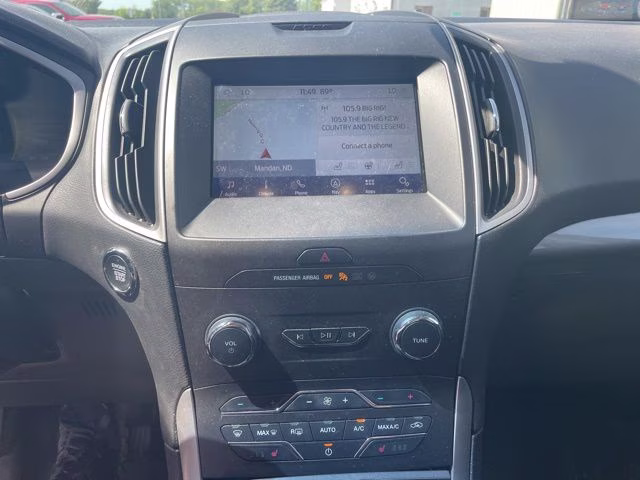 2020 Iconic Silver Metallic Ford Edge SEL AWD SUV