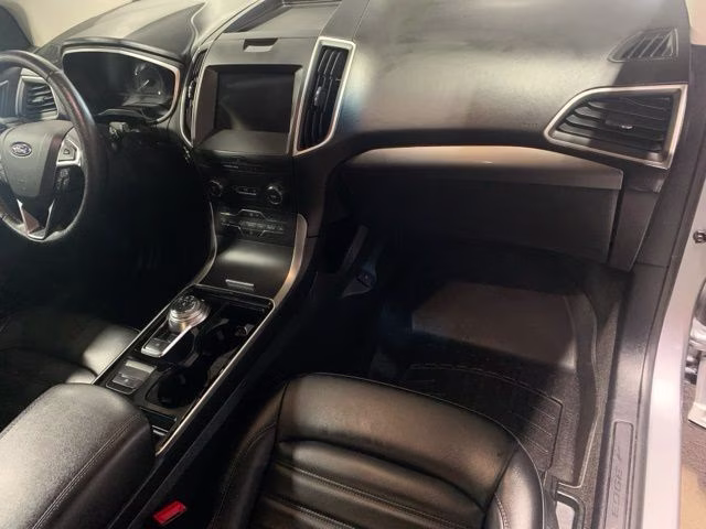 2020 Iconic Silver Metallic Ford Edge SEL AWD SUV