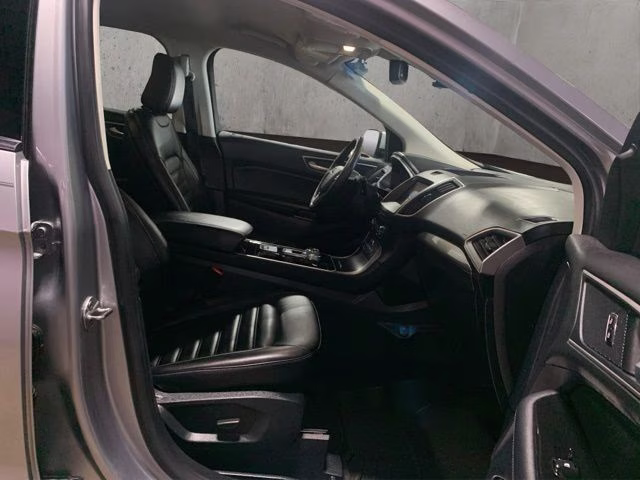 2020 Iconic Silver Metallic Ford Edge SEL AWD SUV