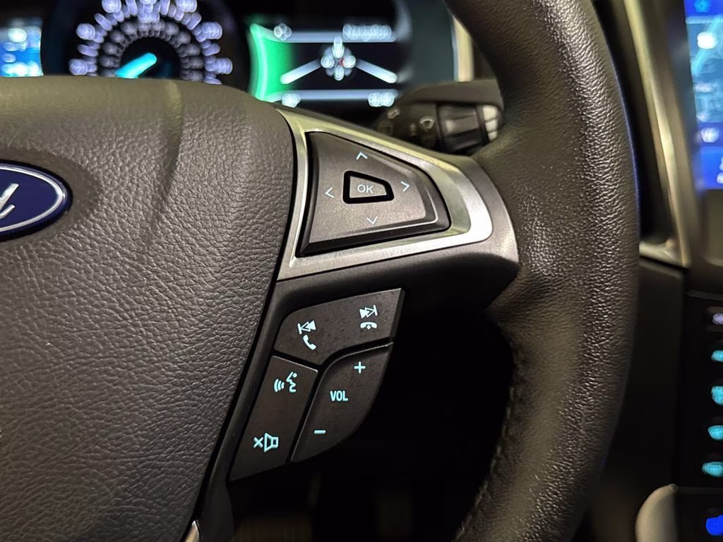 2019 Ingot Silver Ford Edge Titanium FWD SUV