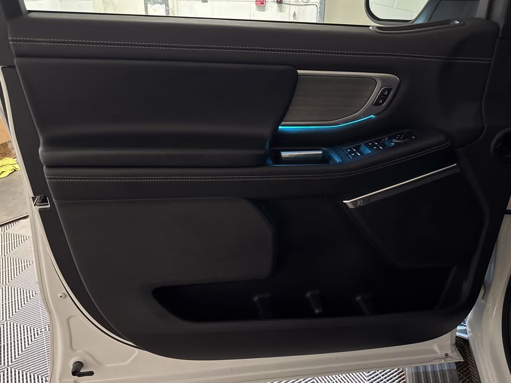 2025 Oxford White Ford Expedition Max Platinum 4X4 SUV