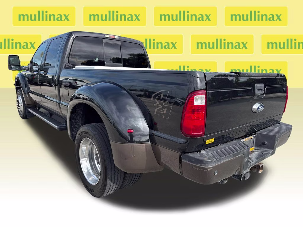 2015 Tuxedo Black Metallic Ford Super Duty F-450 DRW King Ranch 4X4 Truck