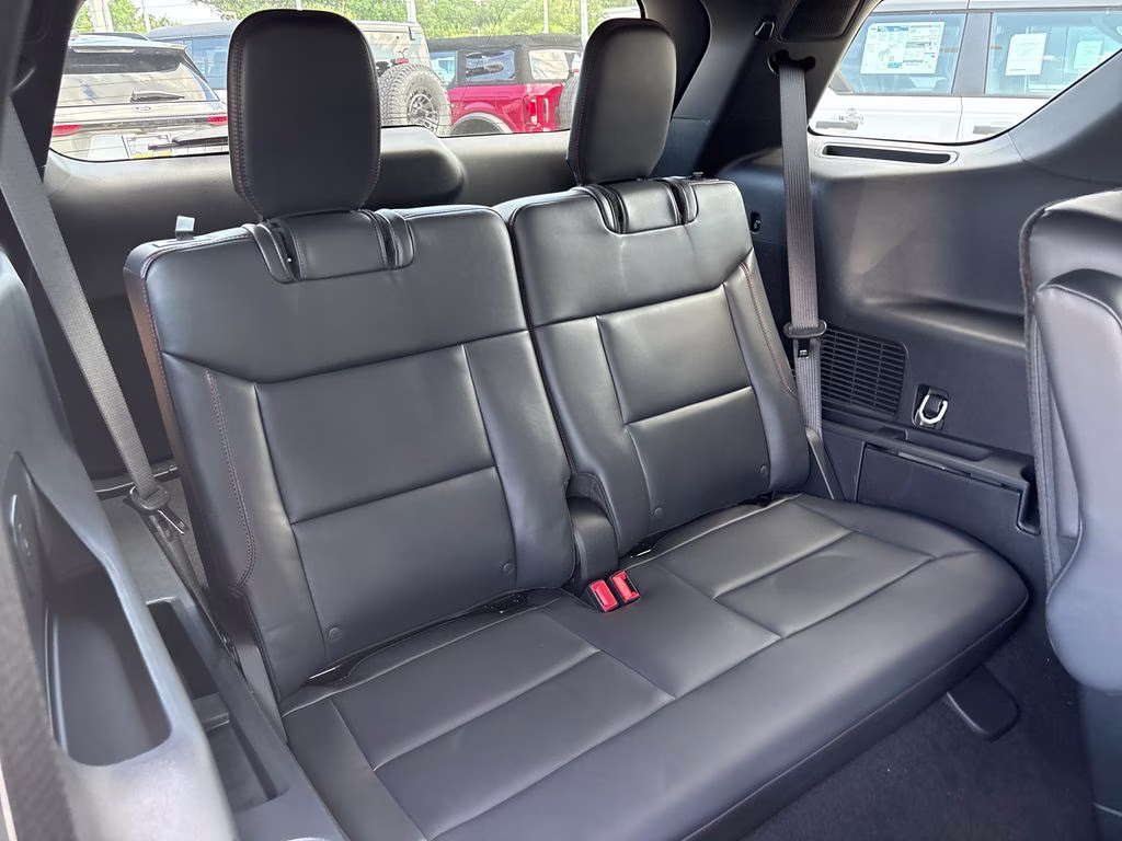 2026 Space White Metallic Ford Explorer ST 4X4 SUV