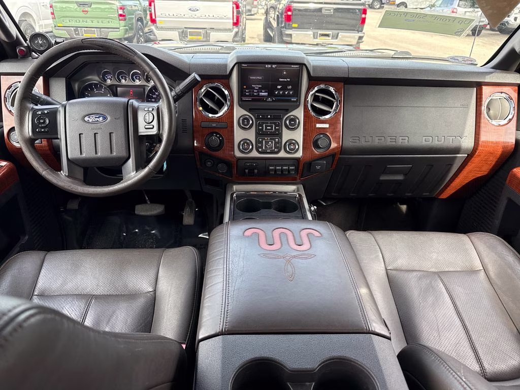 2015 Tuxedo Black Metallic Ford Super Duty F-450 DRW King Ranch 4X4 Truck