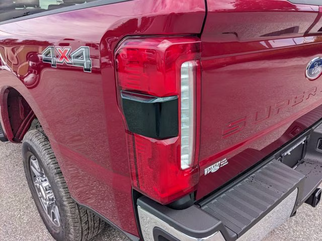 2026 Ruby Red Metallic Tinted Clearcoat Ford Super Duty F-250 SRW Lariat 4X4 Truck