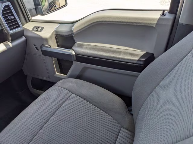 2017 Blue Ford F-150 XLT 4X4 Truck