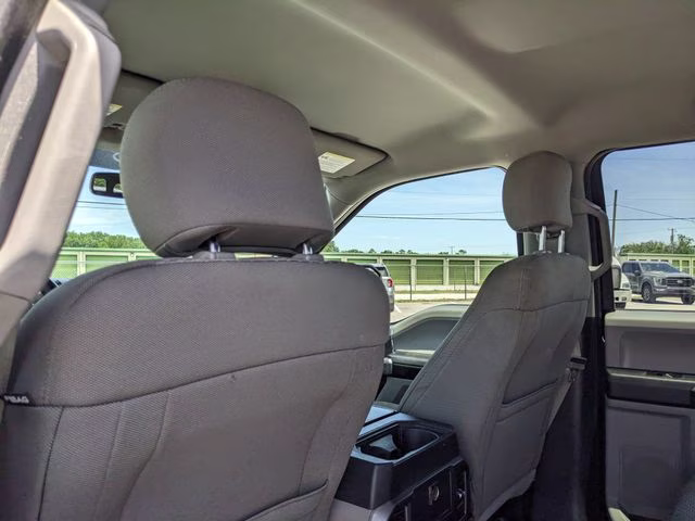 2017 Blue Ford F-150 XLT 4X4 Truck