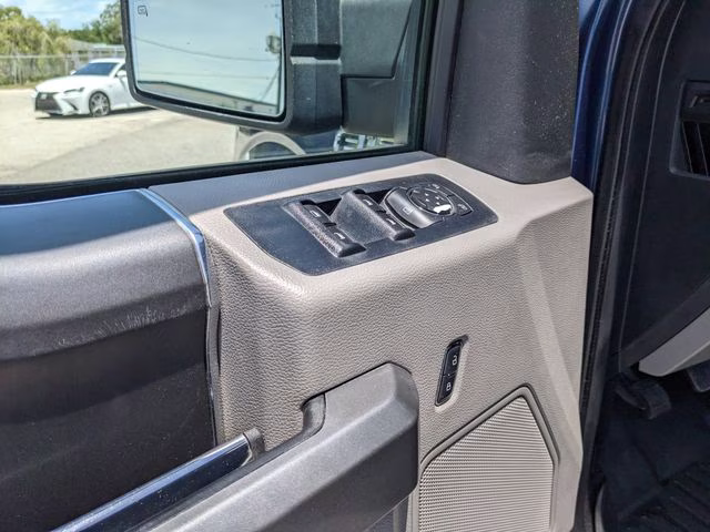 2017 Blue Ford F-150 XLT 4X4 Truck