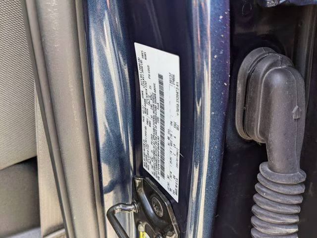 2017 Blue Ford F-150 XLT 4X4 Truck