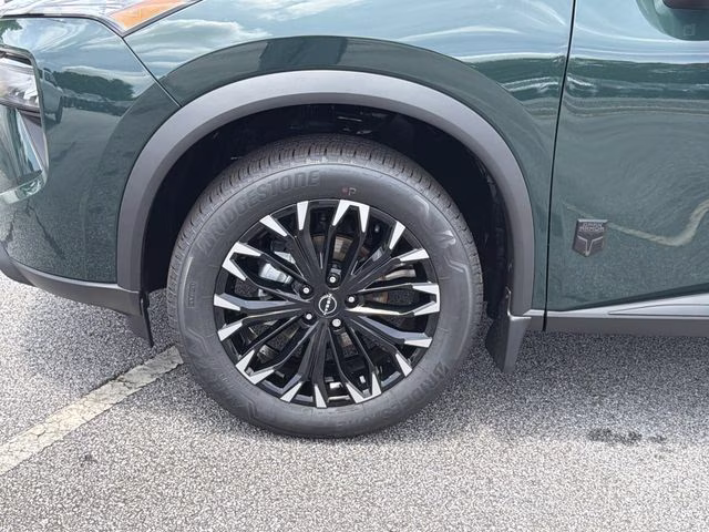 2026 Obsidian Green Nissan Rogue Dark Armor FWD SUV