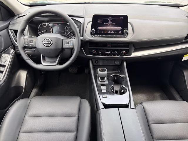 2026 Obsidian Green Nissan Rogue Dark Armor FWD SUV